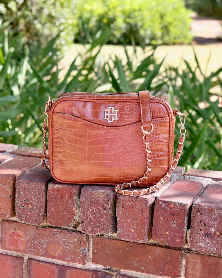 Caroline Hill | Fiona Crossbody - Saddle EC