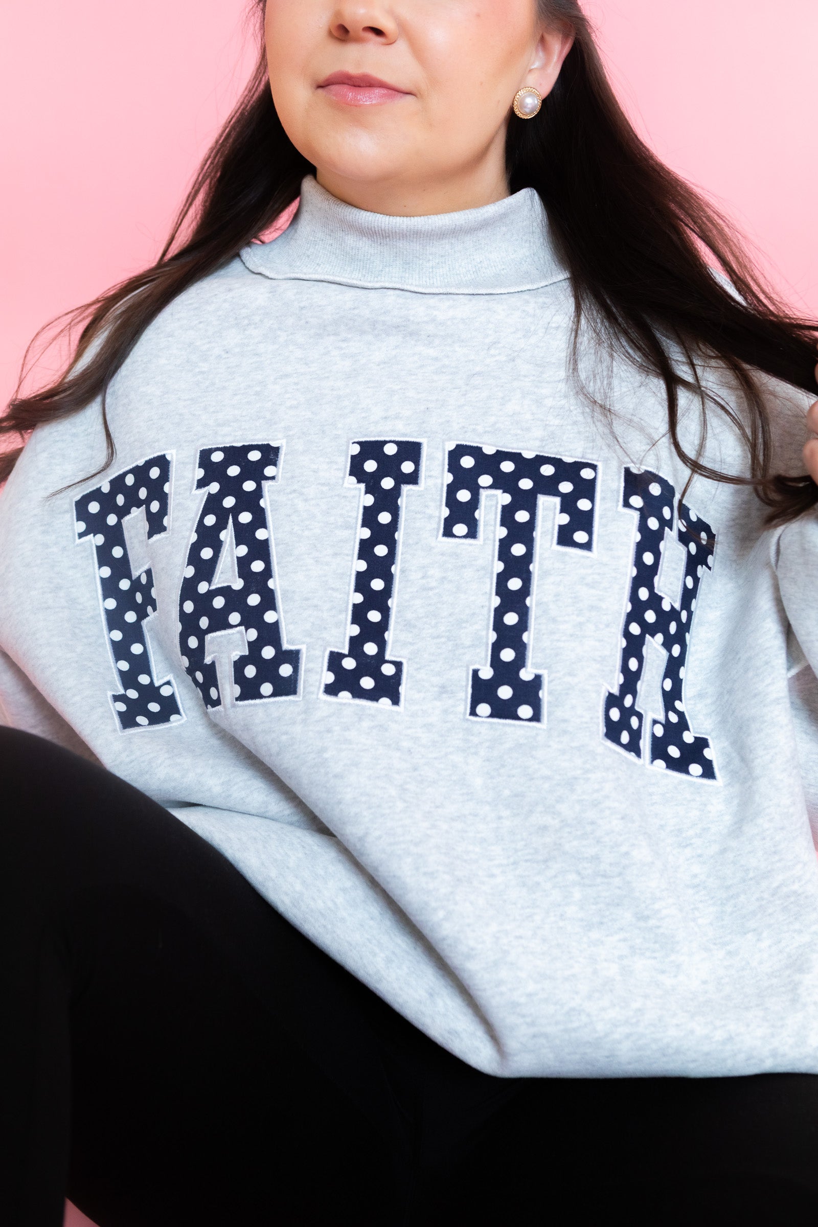 Faith & Cozy Graphic Sweatshirt