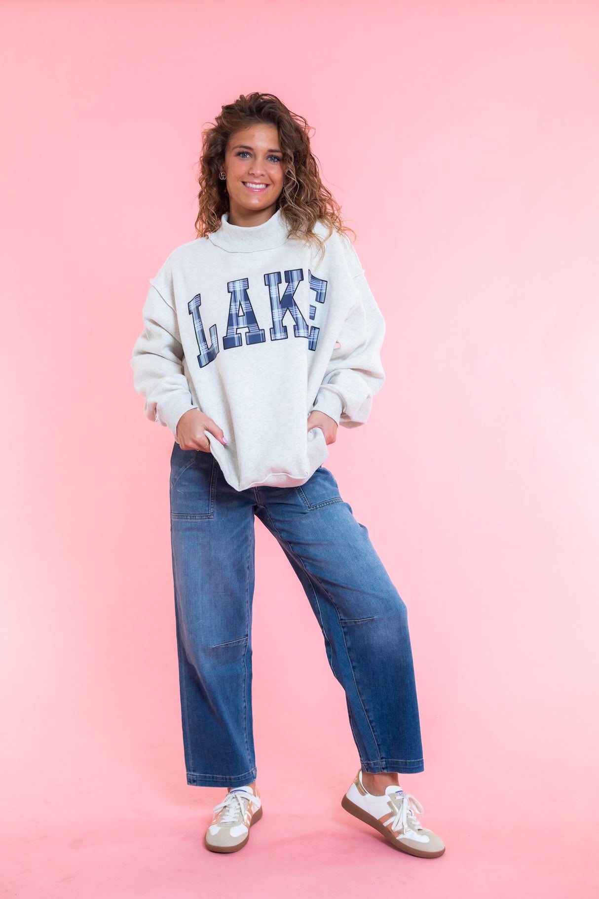 Lake & Mountain Reversible Mockneck Sweatshirt