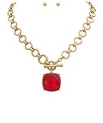 Madison's Exclusive | Stone Pendant Set