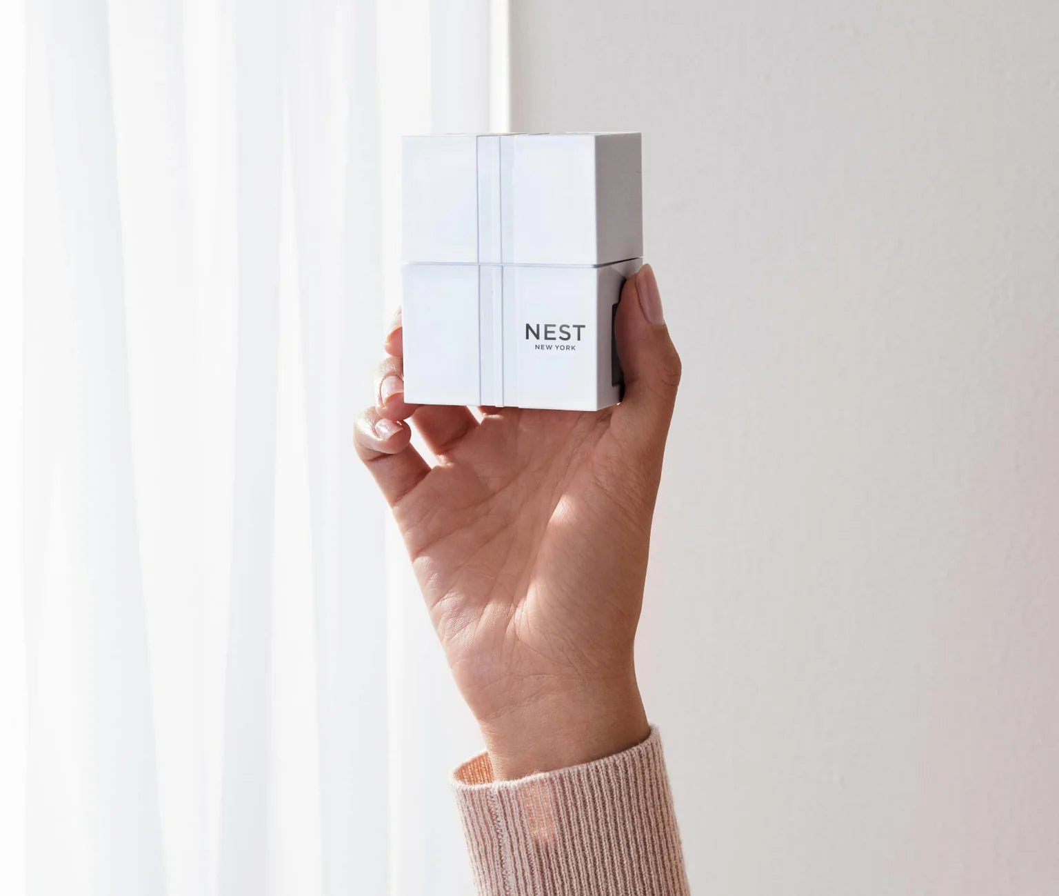 NEST New York | Wall Diffuser Device