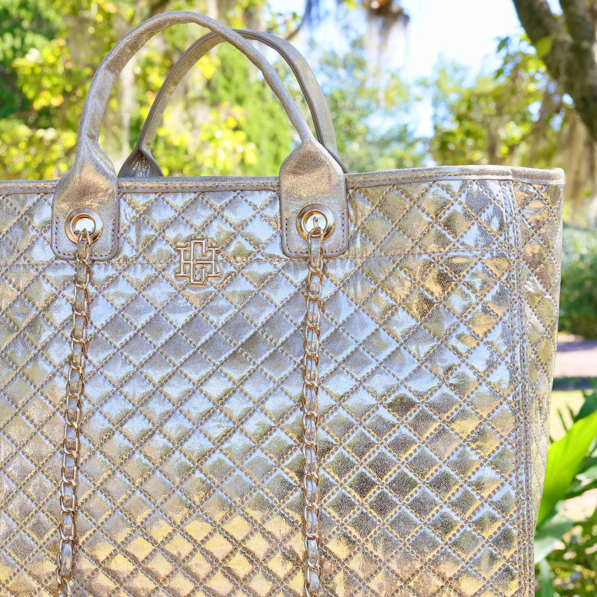 Caroline Hill | Missy Tote - Champagne Pop