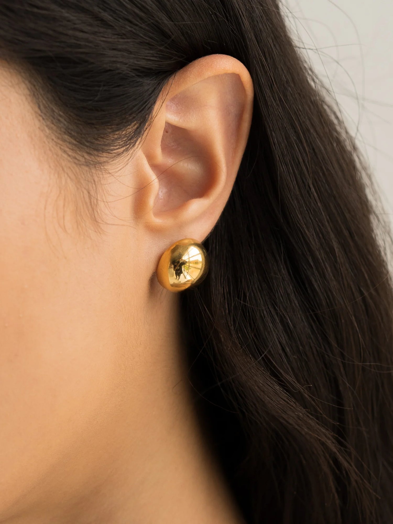 Brenda Grands Button Studs