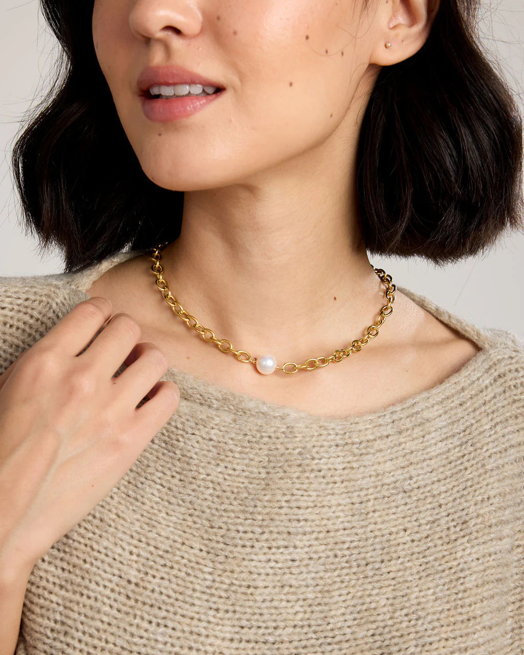 Cobblestone Apparel | Savannah Necklace Single Pearl