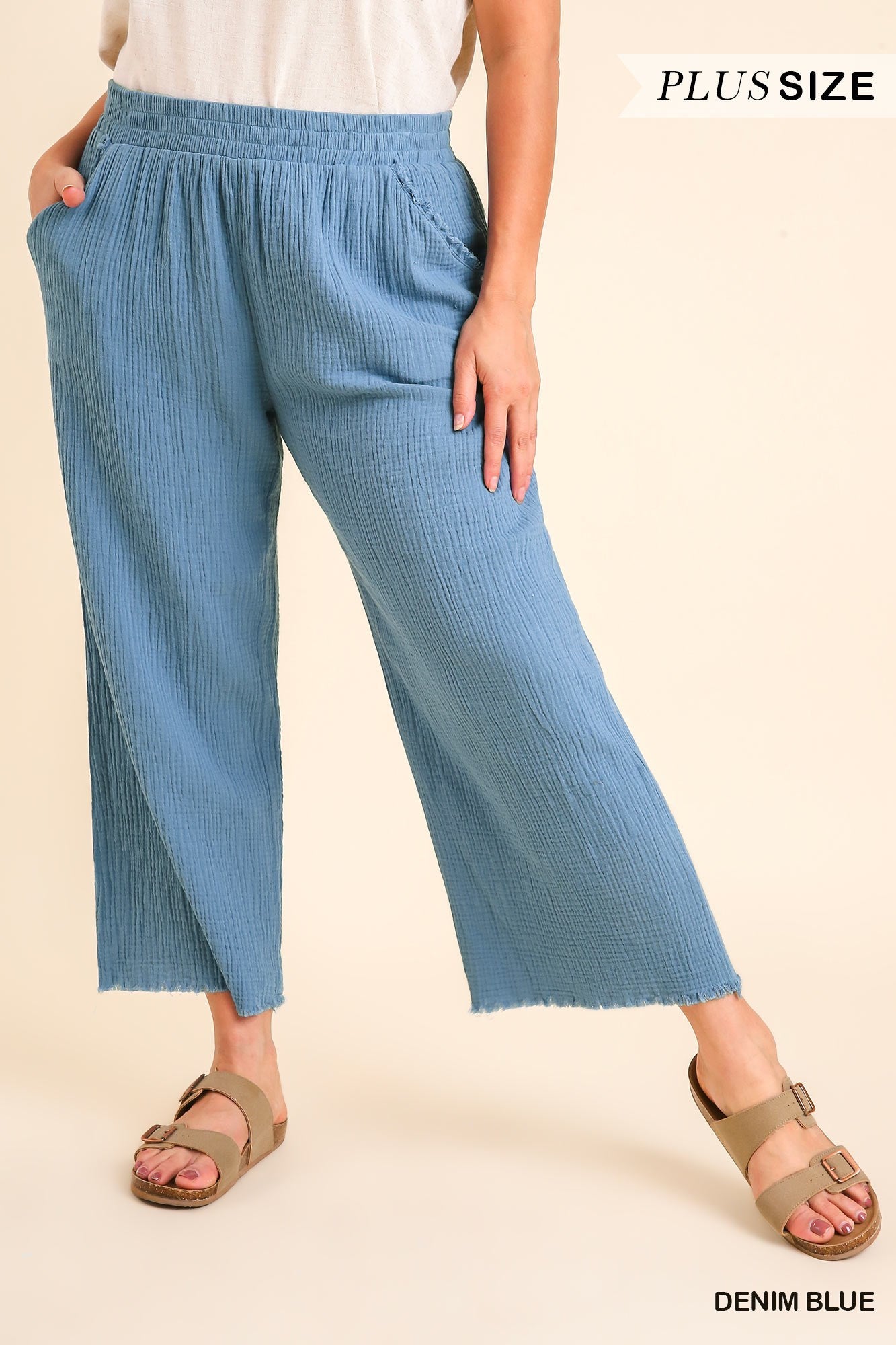 Load image into Gallery viewer, Capri Cropped Pant
