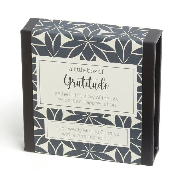Cotton & Grey | A little box of... (Candles)