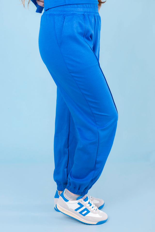 The Neo Pants