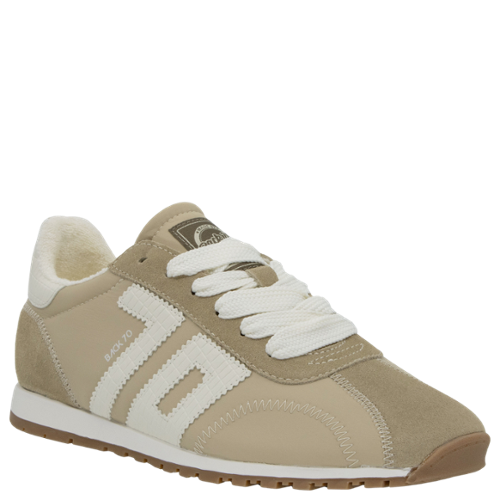 Back70 | Asian Sneaker in Almond