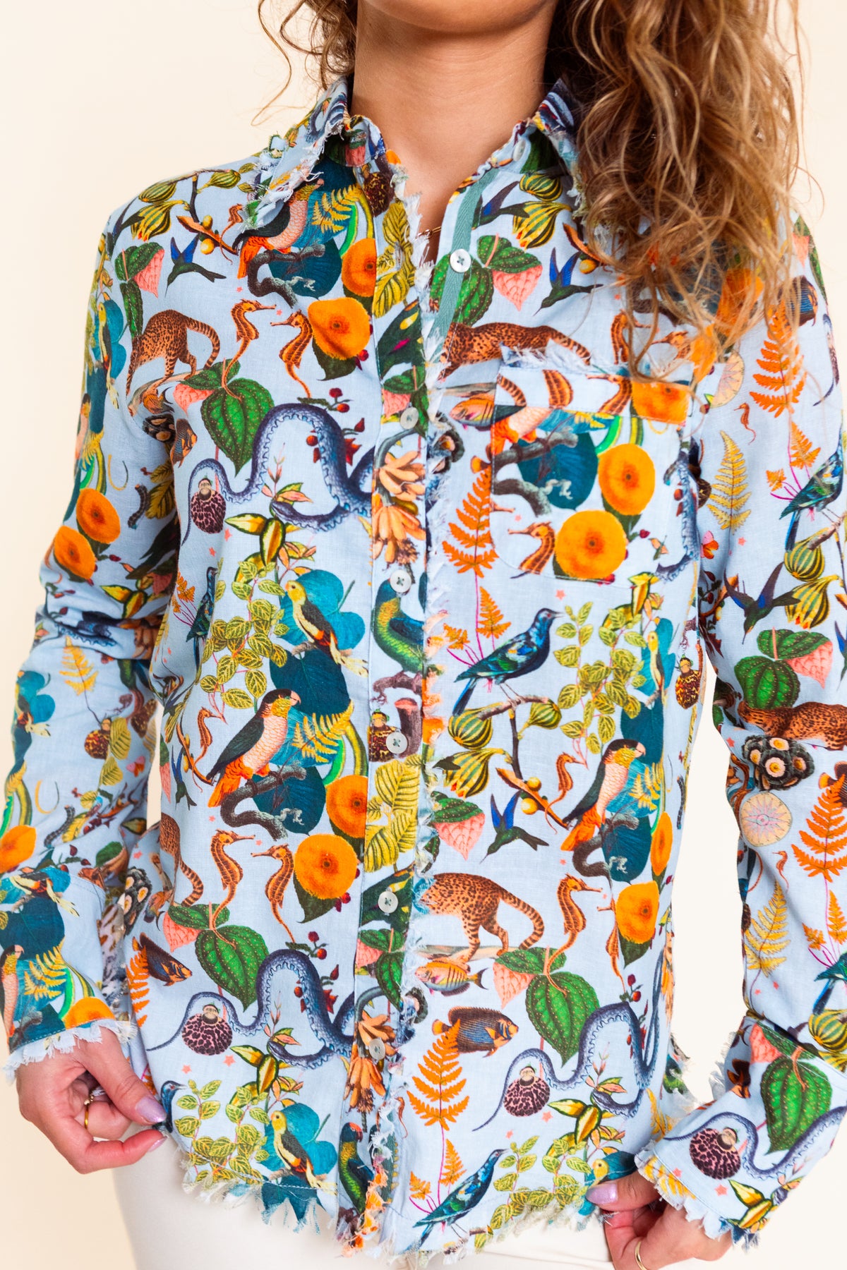 Dizzy Lizzie | Cape Cod Top with Flowers and Creatures