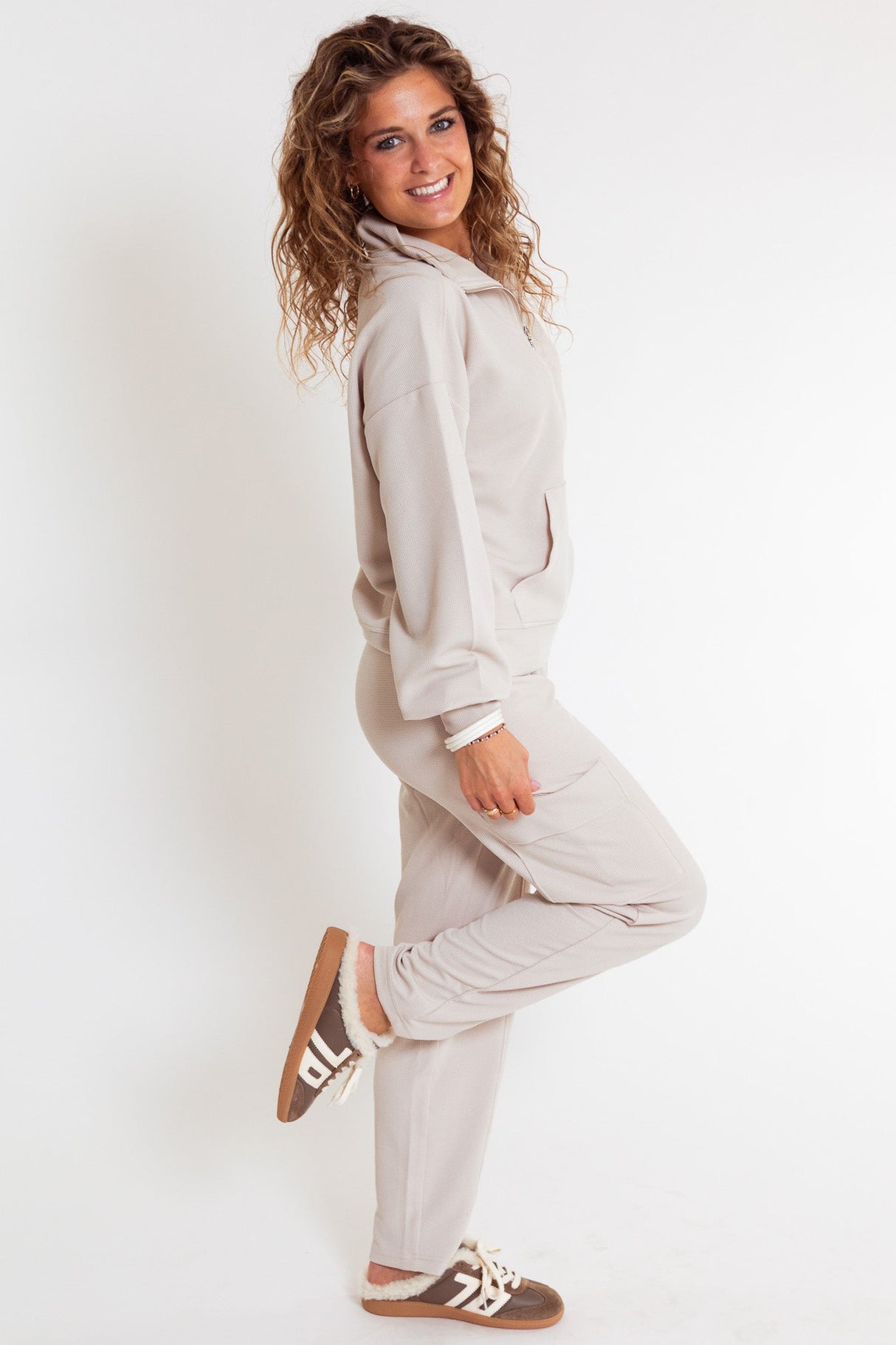 The Sandstone Essential Zip-Up