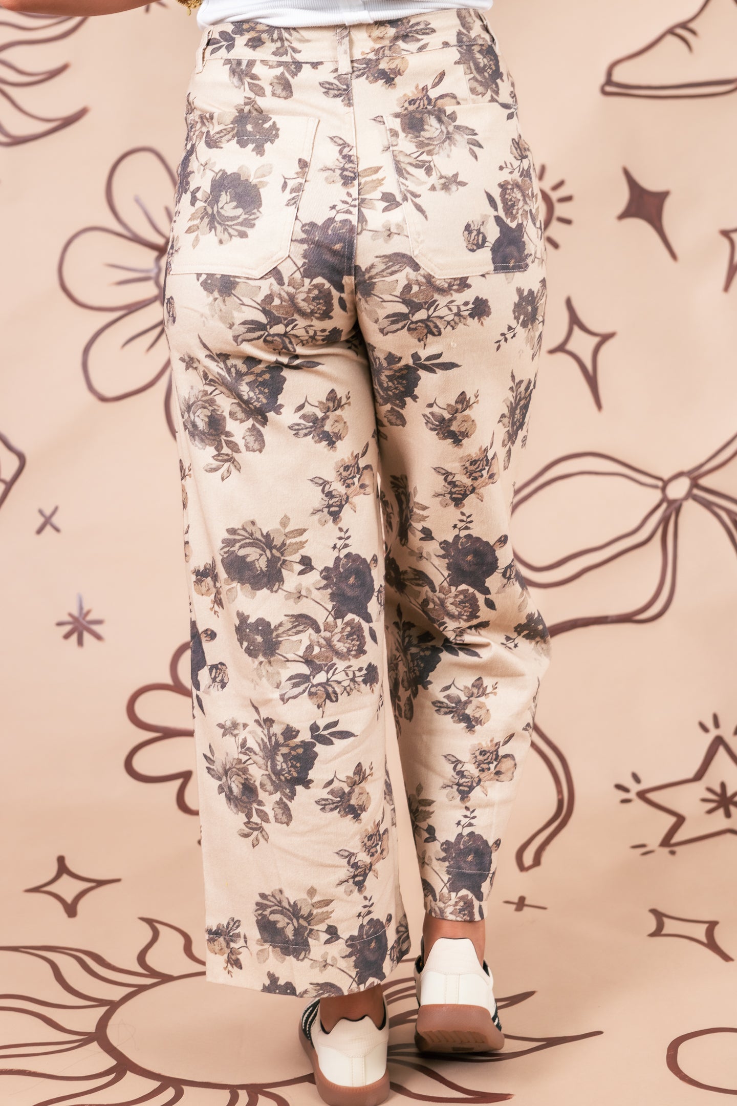 The Elly Floral Pants