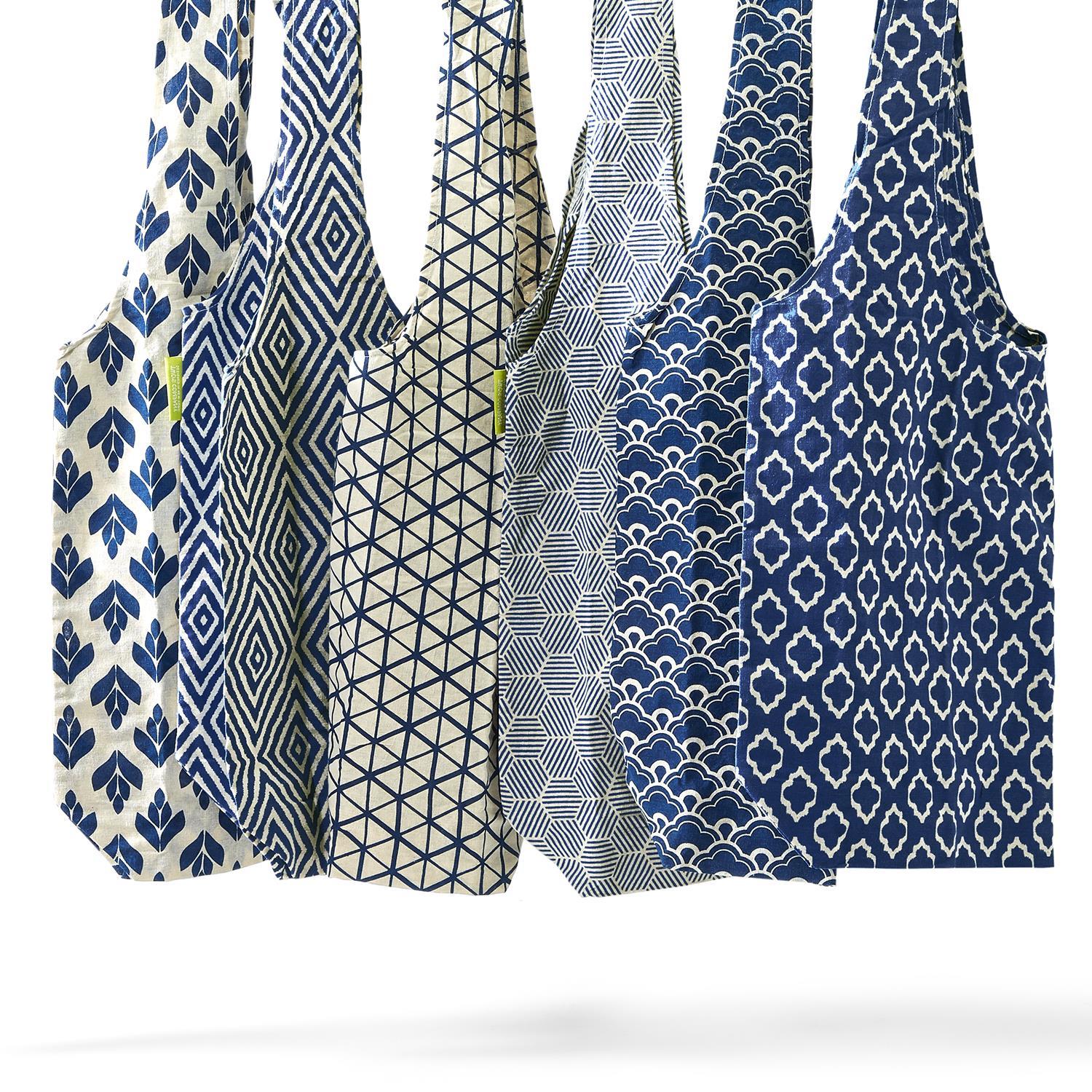 Two's Company | Chinoiserie Blue & White Reusable Market Bag