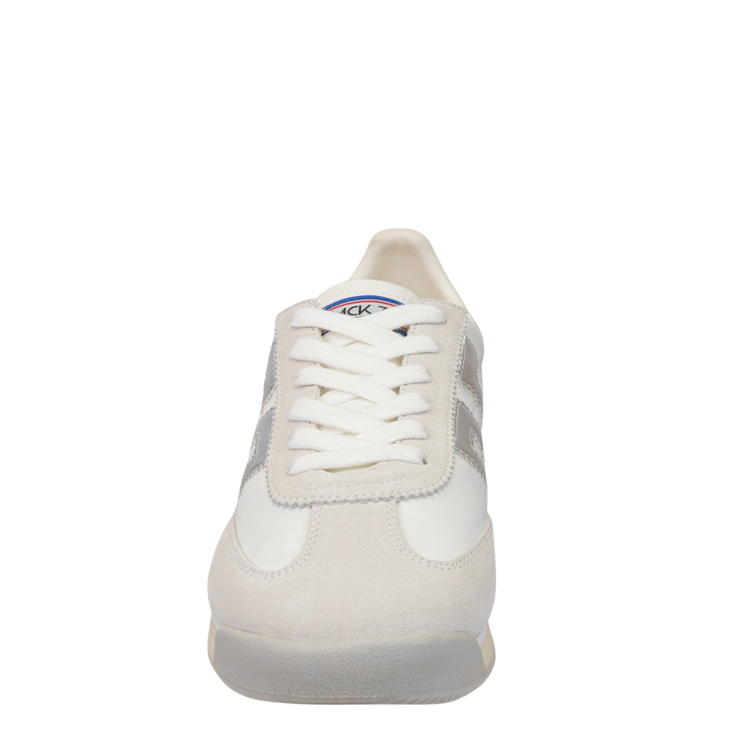 Back70 | Barkley Jogger in Metallic Silver Sneakers