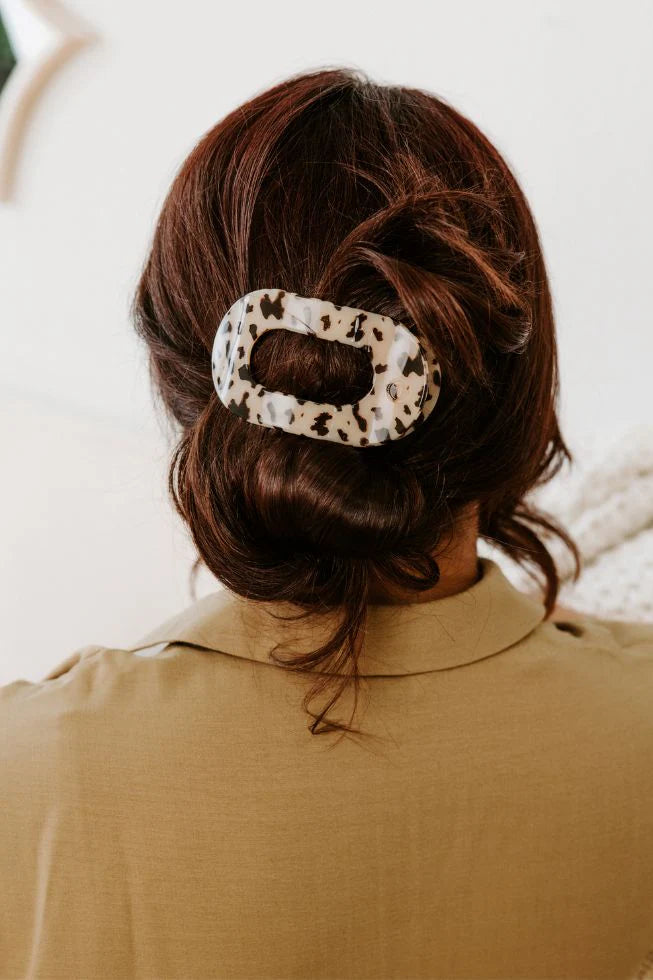 Teleties | Blonde Tortoise Medium Flat Round Clip