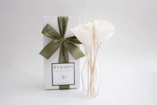 B's Knees | Bonzai Butterfly Classic Natural Reed Diffuser