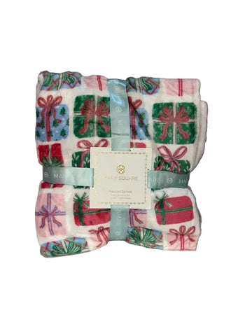 Mary Square | Blanket - Wrapped in Cheer