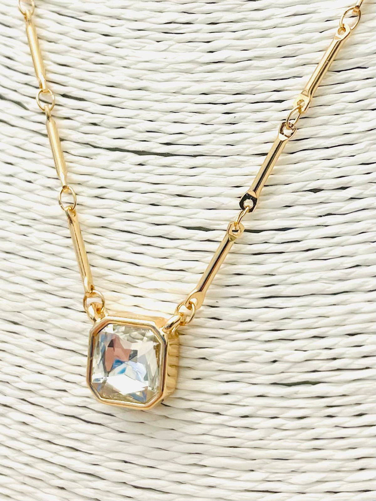 Two Forty Two | CHIC | Simple Elegance Necklace - Gold/Clear CZ
