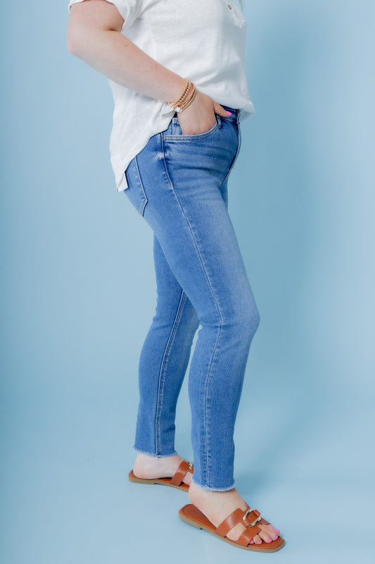 Vervet | Amber Mid-Rise Skinny Jeans