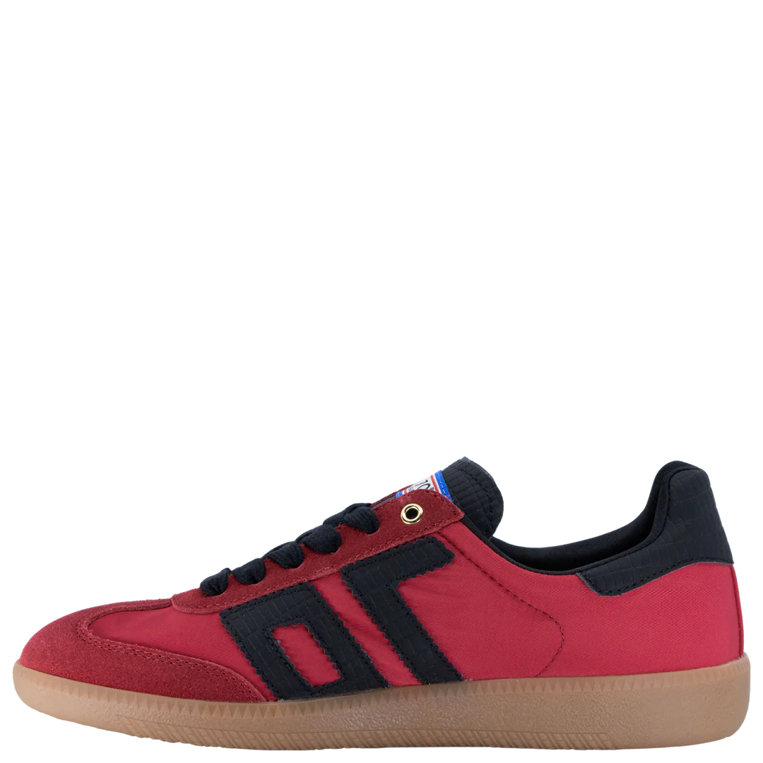 Back 70 | Ghost Sneakers in Red Black