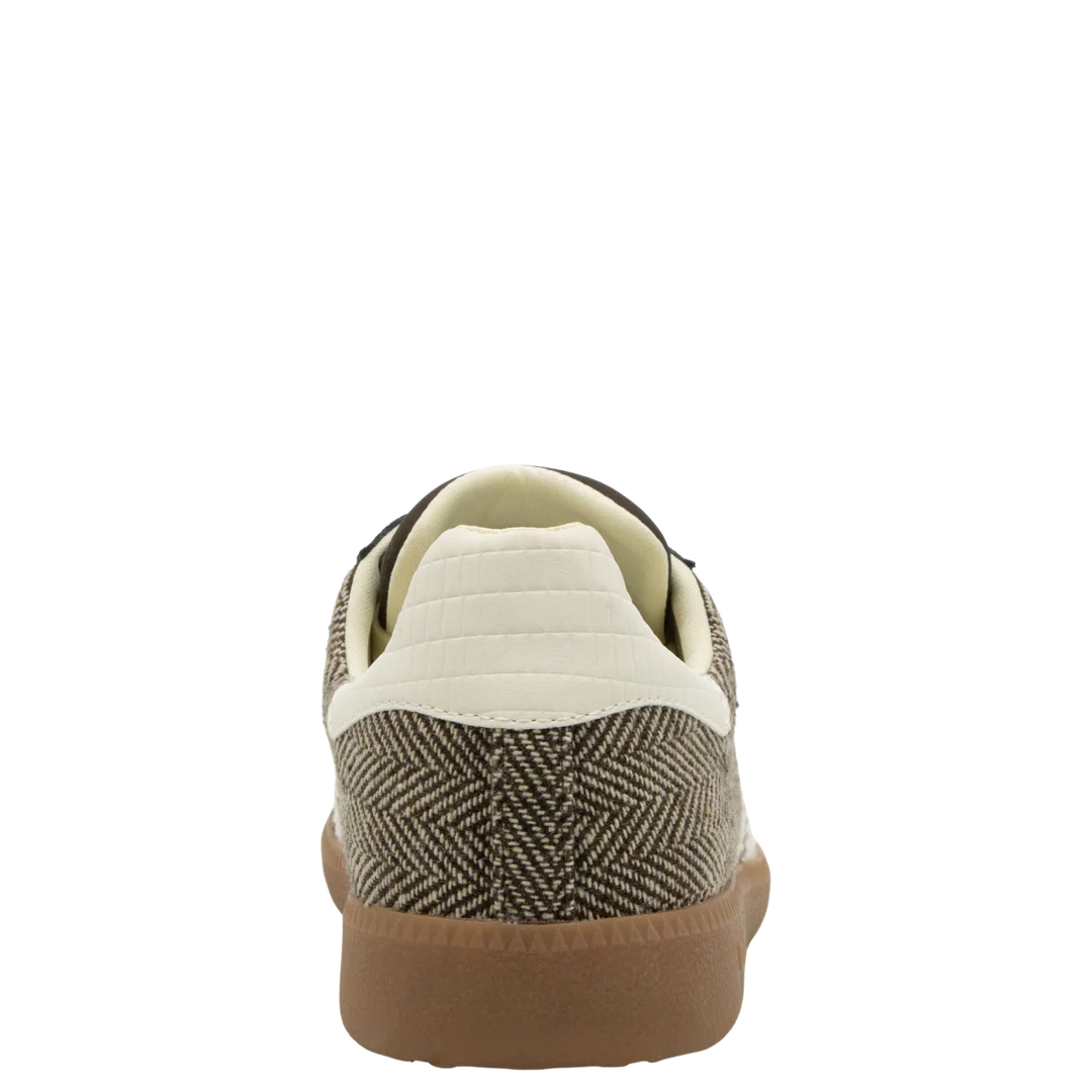 Back 70 | Cloud F Sneakers in Coffee Milk