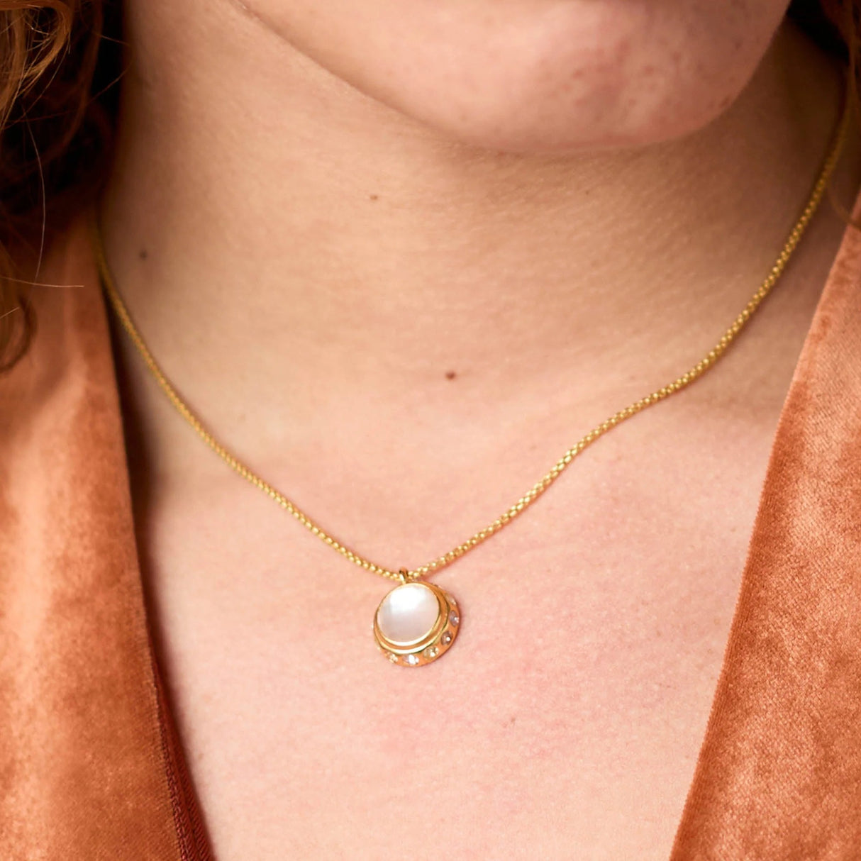 Julie Vos | Rainbow Delicate Necklace