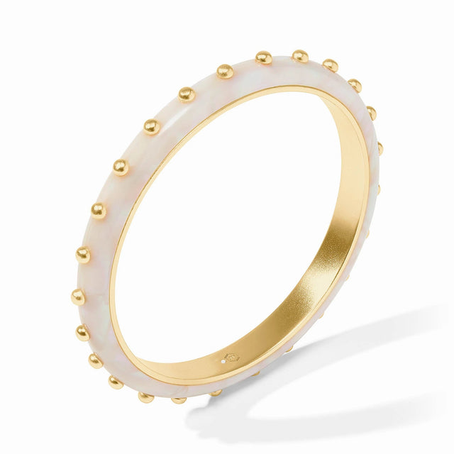 Julie Vos | Colette Bangle