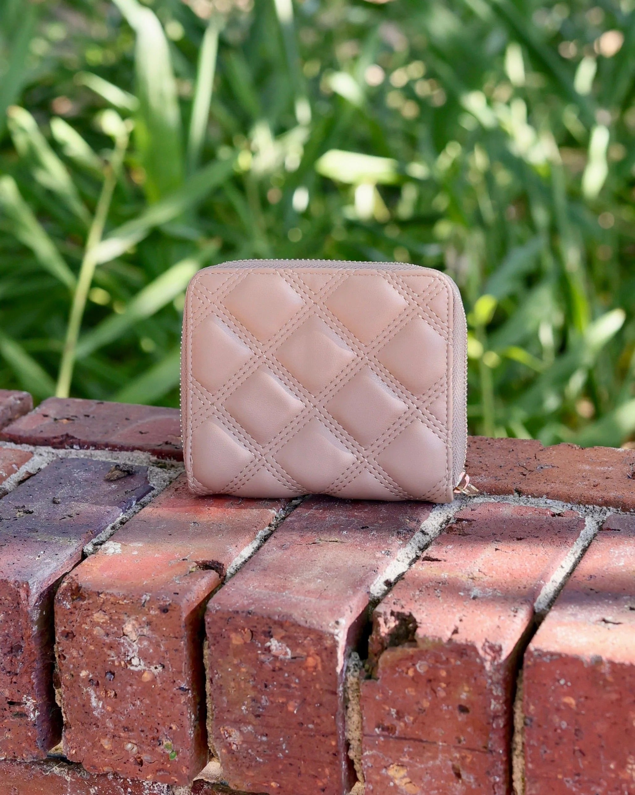 Caroline Hill | Blakley Wallet in Latte DQ