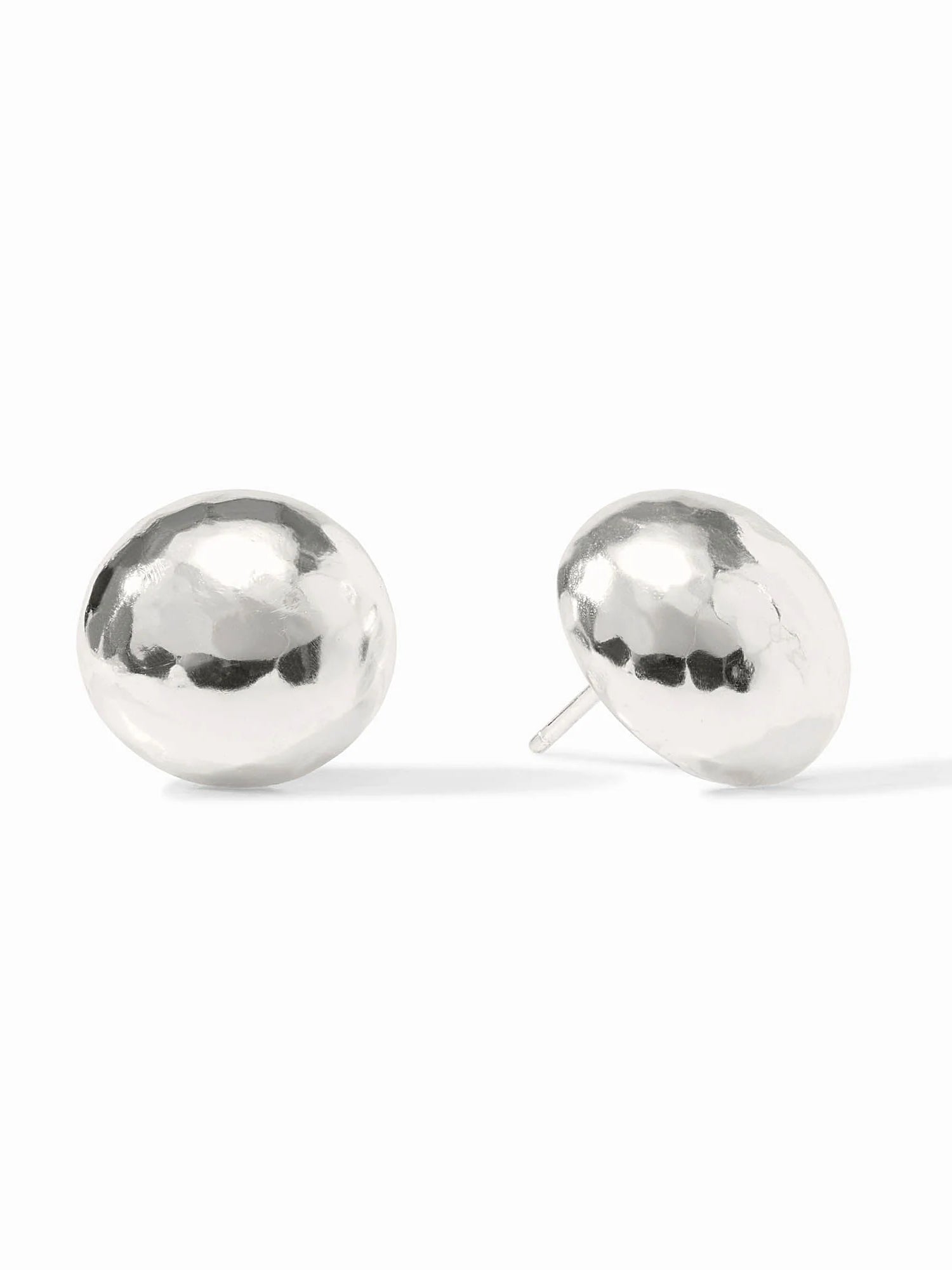 Julie Vos | Solara Stud
