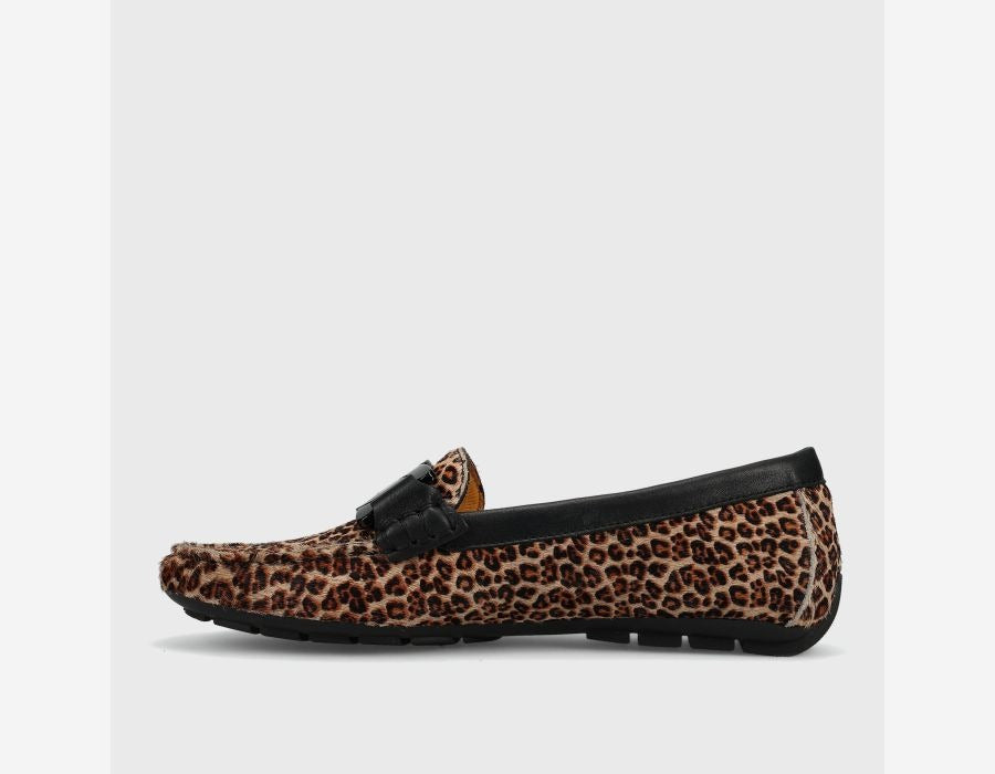 Vaneli Shoes | Aiker Moccasin in Camel Leopard