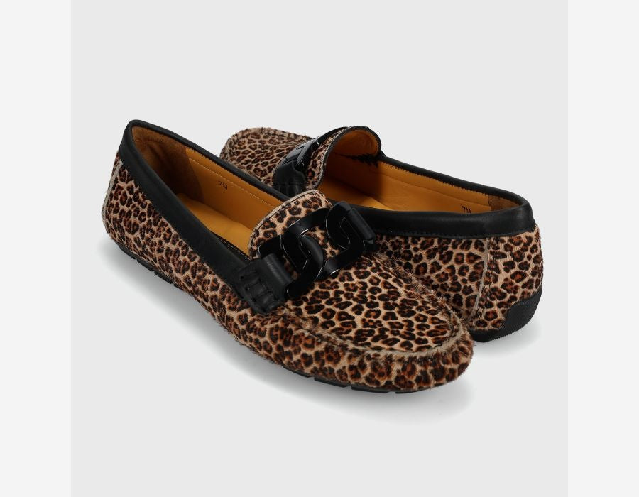 Vaneli Shoes | Aiker Moccasin in Camel Leopard