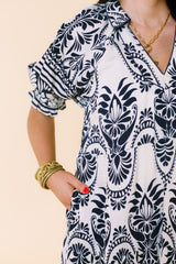 The Graceful Border Midi Dress