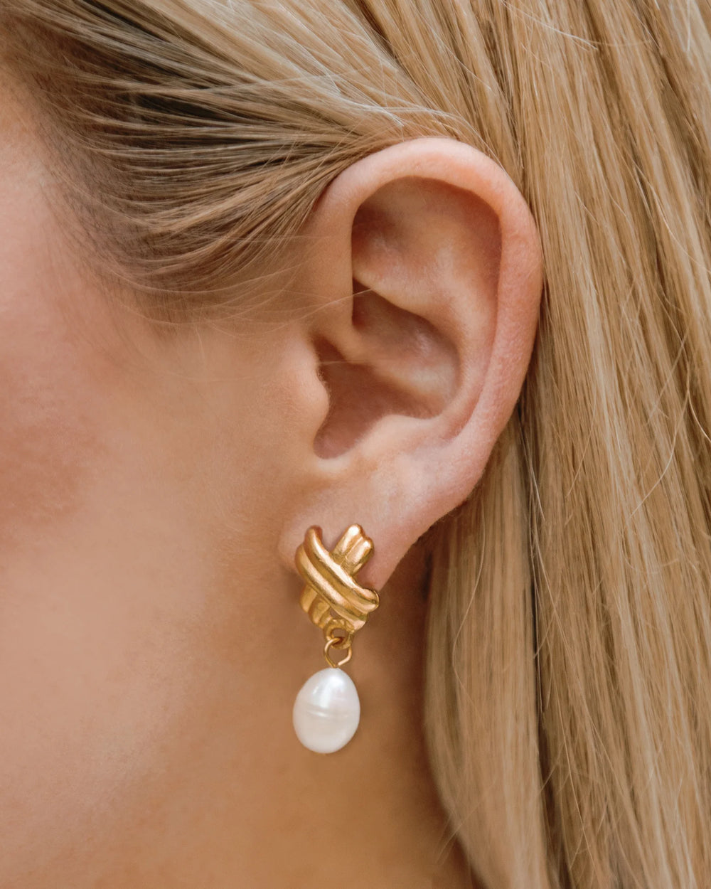 Susan Shaw | Mini X Pearl Drop Studs