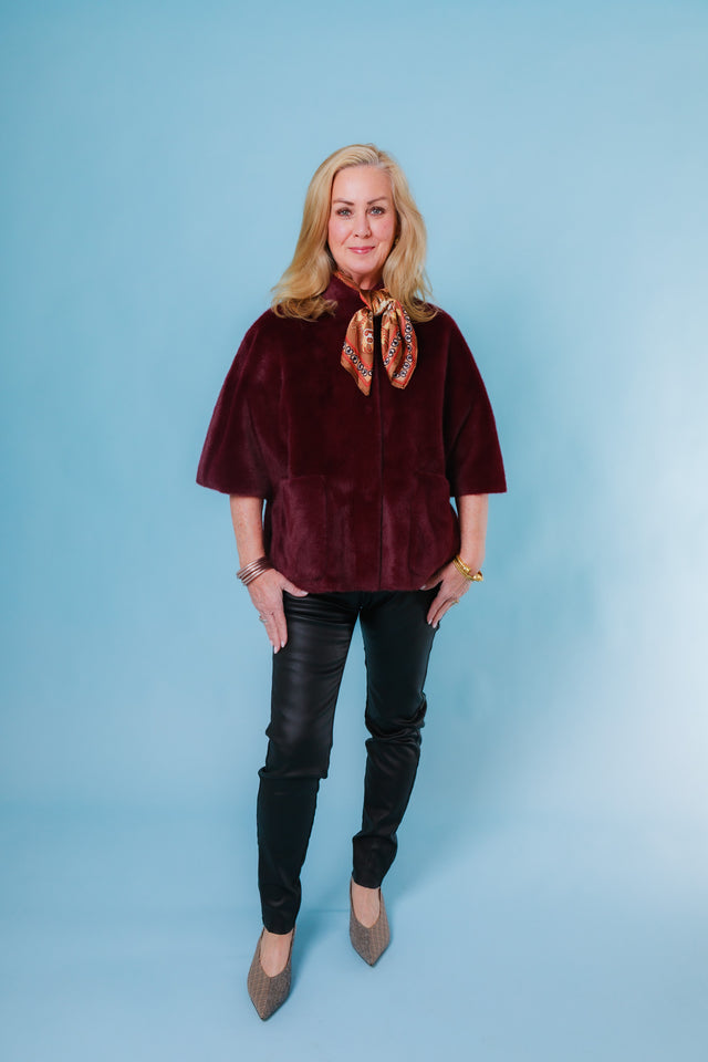Ivy Jane | Faux Capelet Jacket