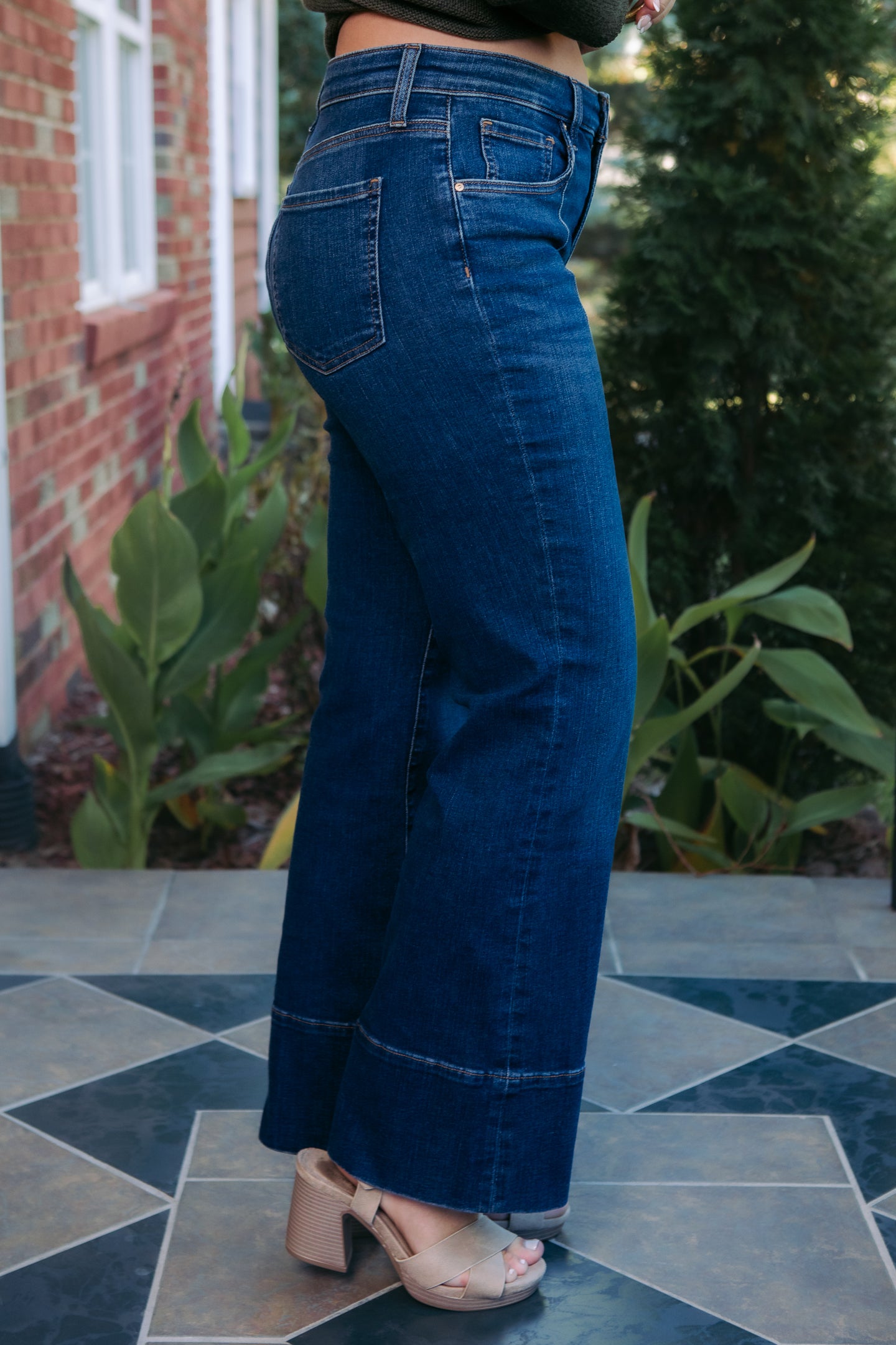 Kut from the Kloth | Kelsey High Rise Ankle Wide Jeans