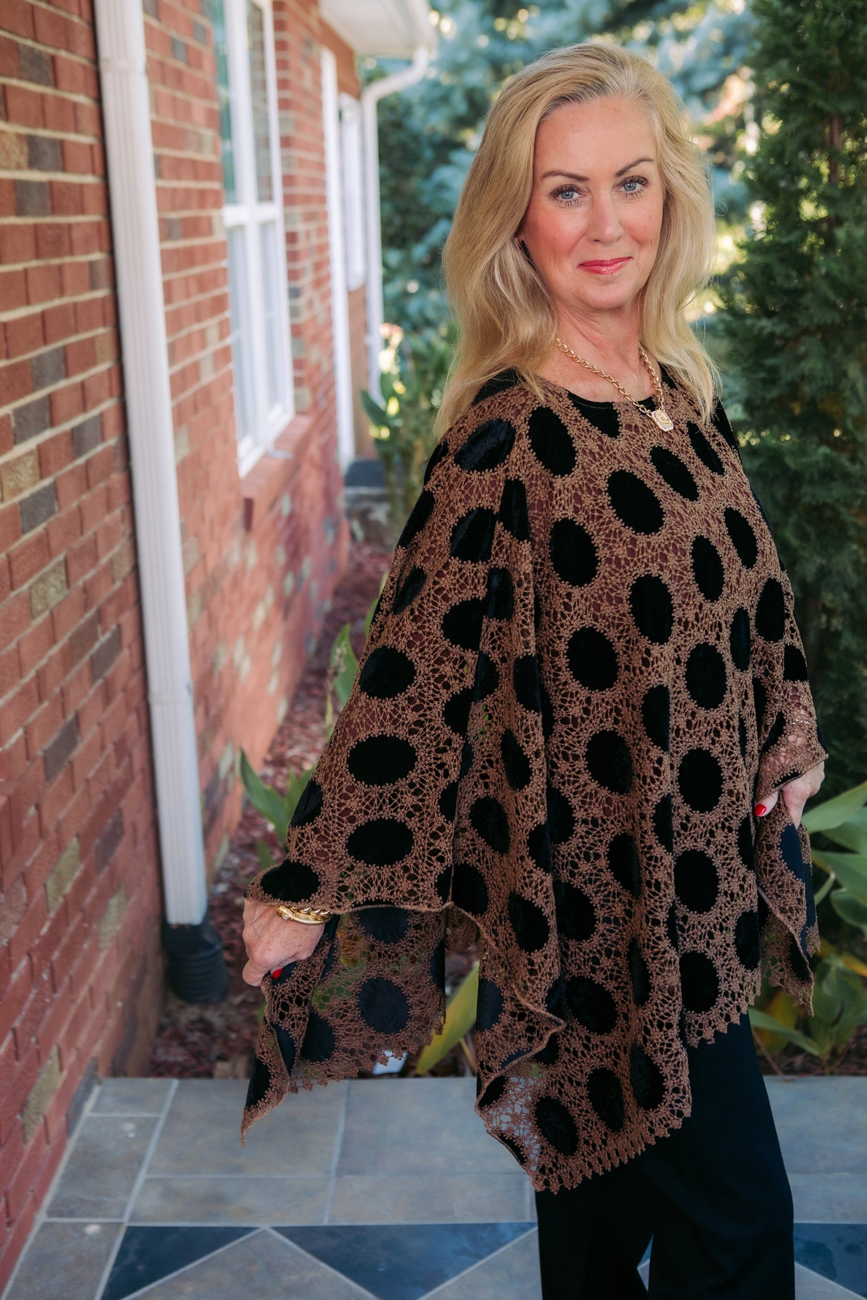 Lior | Zetta Pullover Poncho