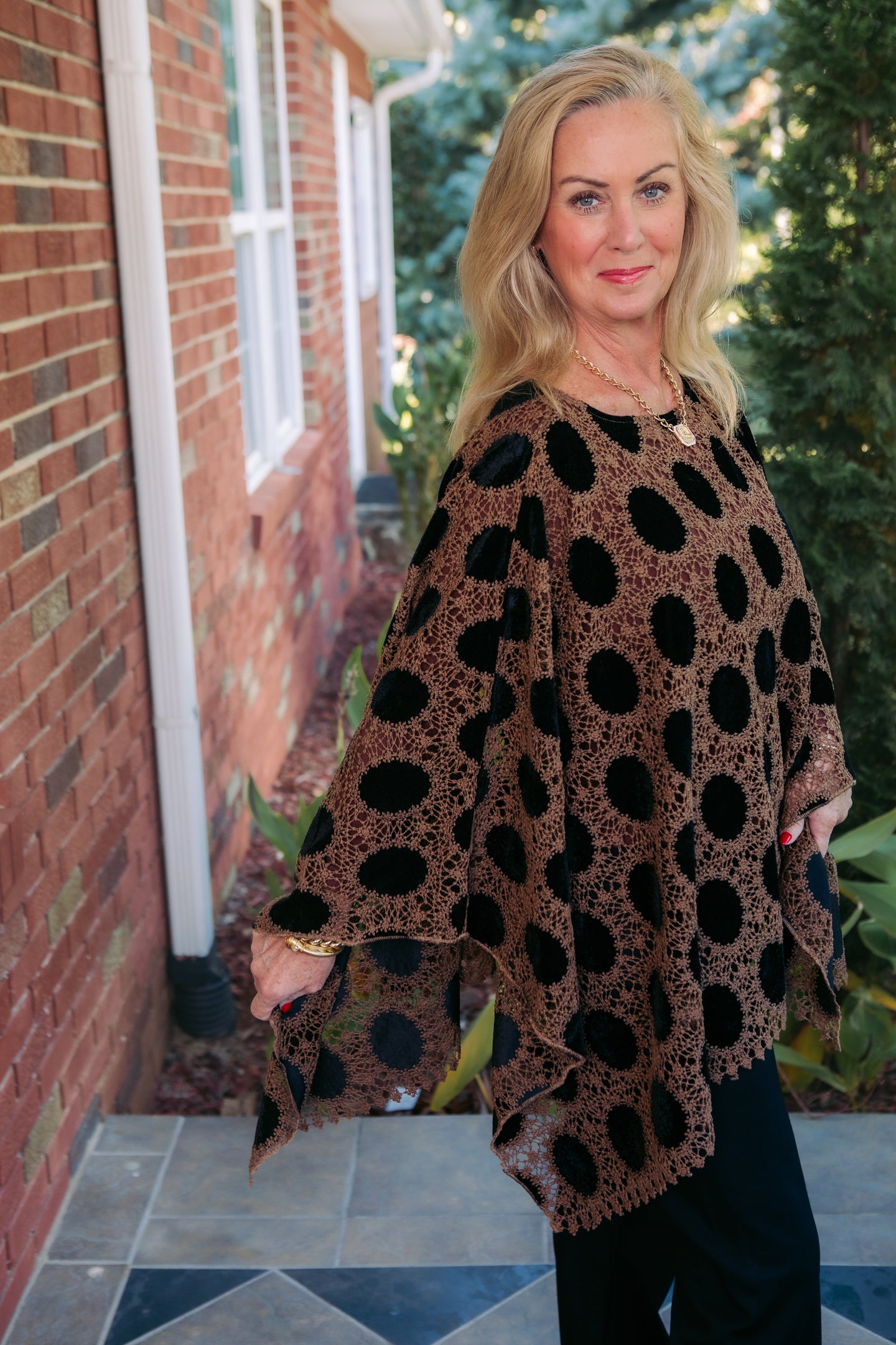 Lior | Zetta Pullover Poncho