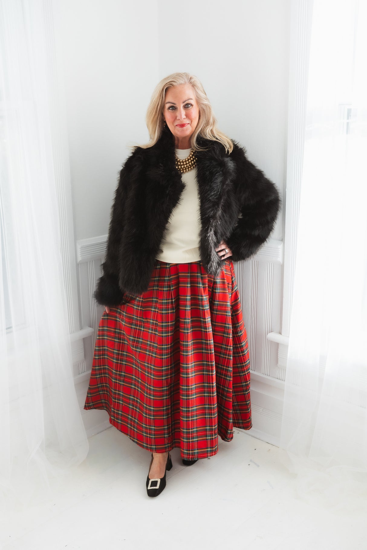 Chic & Cozy Faux Fur Coat