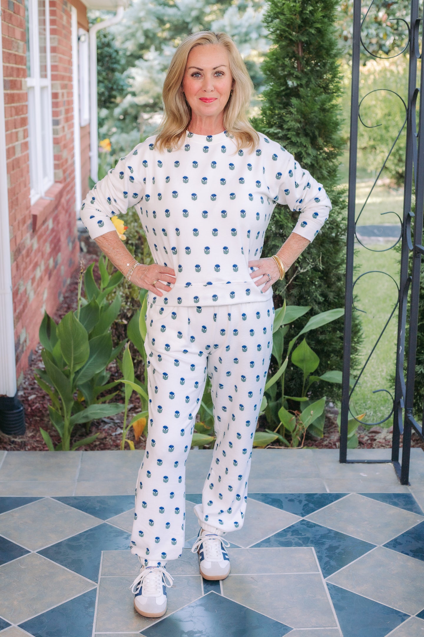 Mary Square | Sophie Pant Set