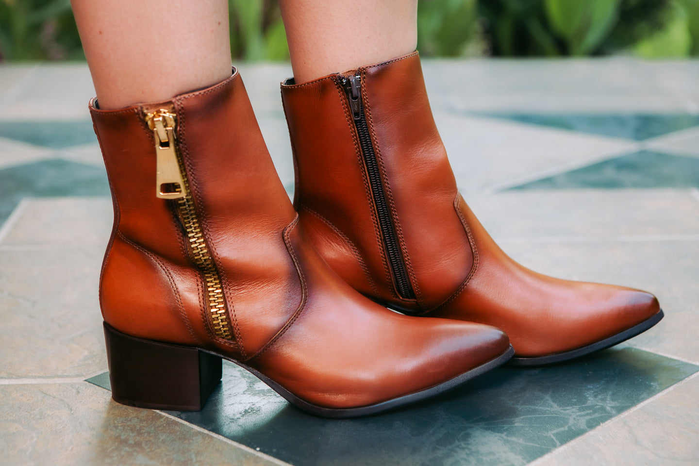 Chocolat Blu | Leyla in Whiskey Leather