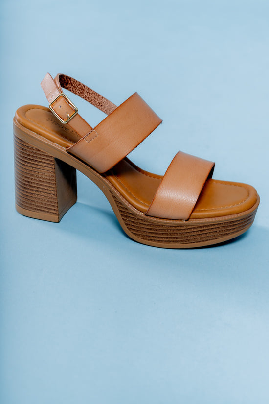 Pierre Dumas | Vikki Sandals