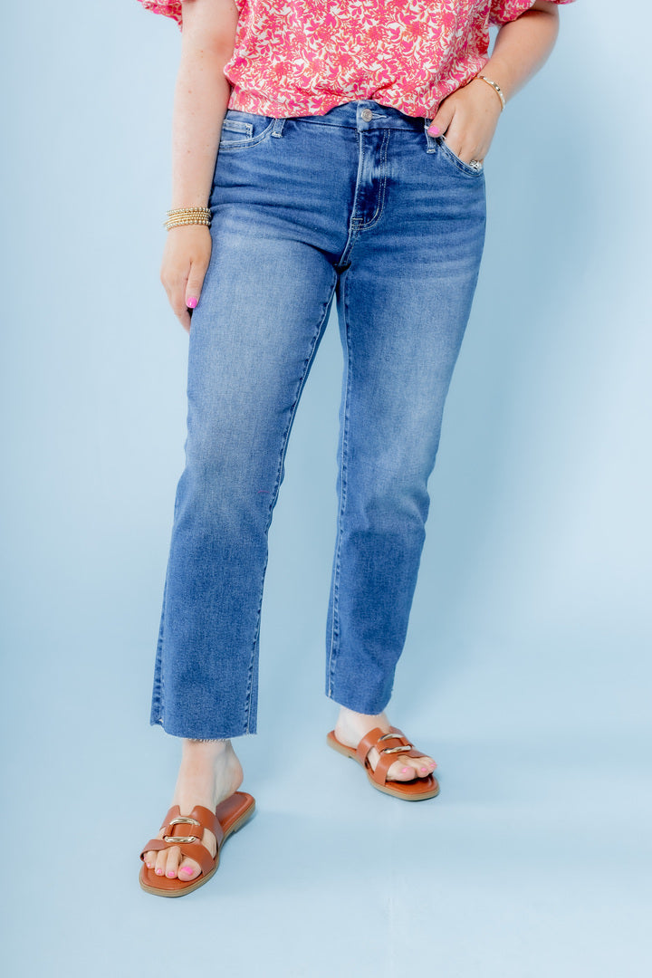 Vervet | Carlene Mid-Rise Stretch Slim Straight Jeans – Madisons on Main