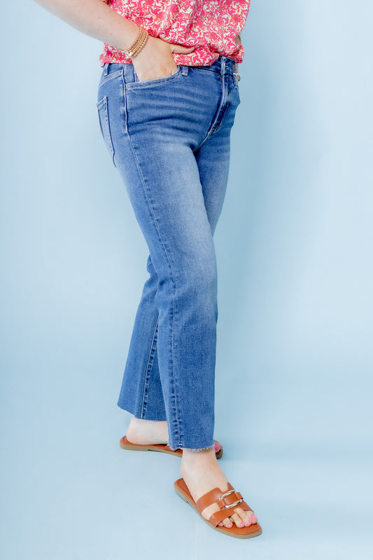 Vervet | Carlene Mid-Rise Stretch Slim Straight Jeans