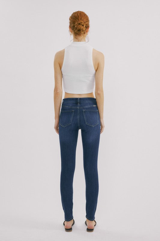 Load image into Gallery viewer, High Rise Super Skinny Jeans
